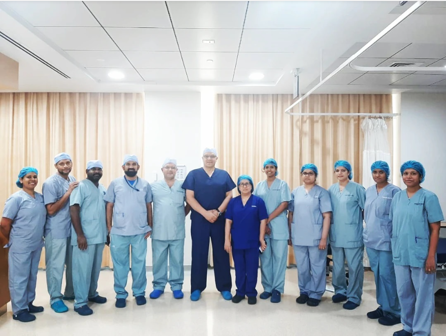 professor Yasser Menaissy team